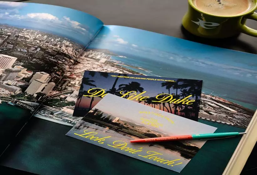 בית מלון כפרי Romer House Waikiki   Adults Only