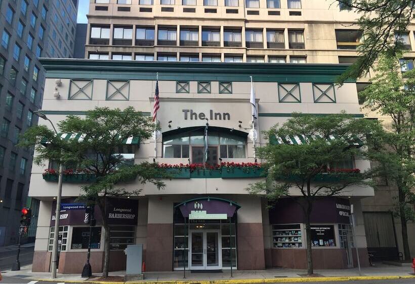 هتل The Inn At Longwood Medical