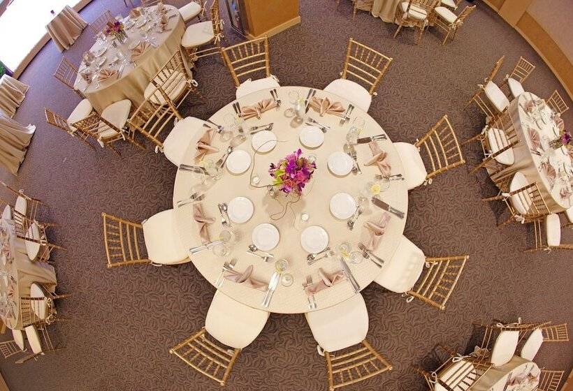 هتل The Inn At Longwood Medical