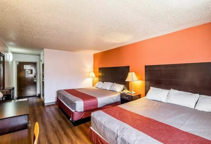 Motel 6 Tulsa OK