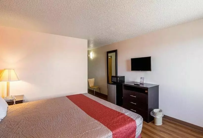 Motel 6 Tulsa OK