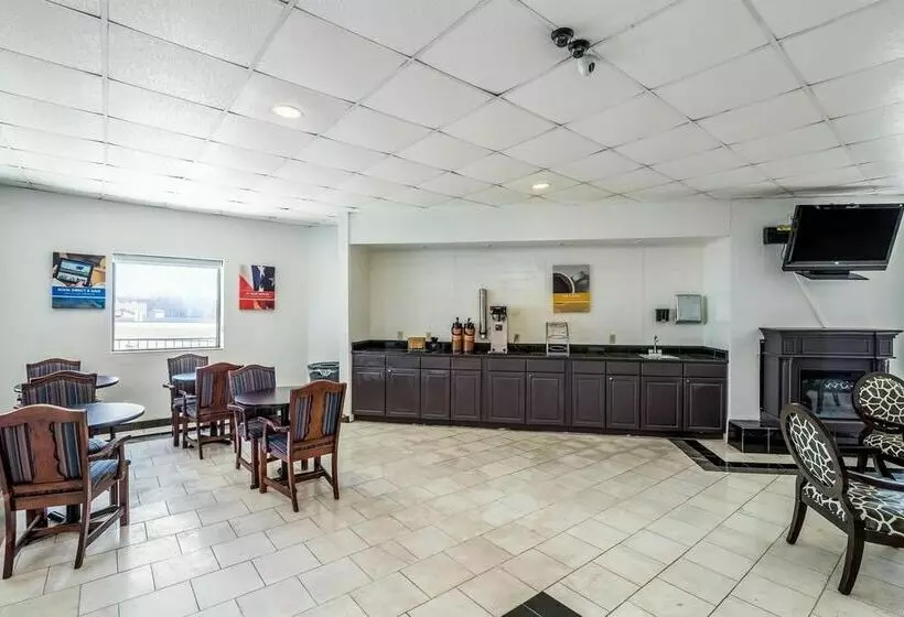 Motel 6 Tulsa OK