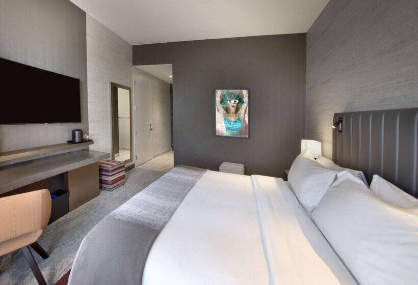 THesis Hotel Miami Coral Gables, Curio Collection by Hilton