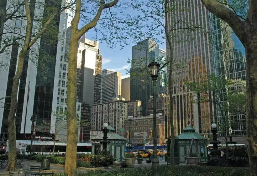 هتل Courtyard By Marriott New York Manhattan/fifth Avenue