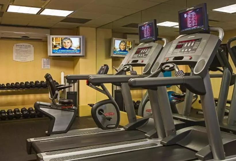 هتل Courtyard By Marriott New York Manhattan/fifth Avenue