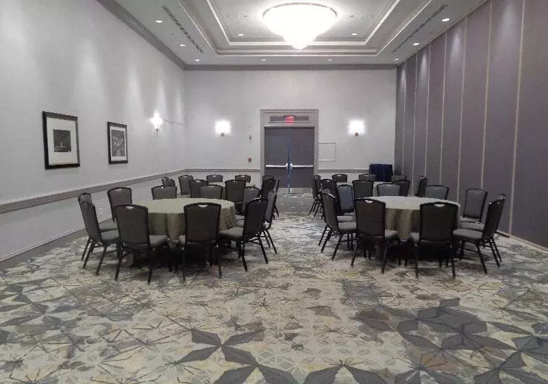 فندق Crowne Plaza College Park Washington Dc