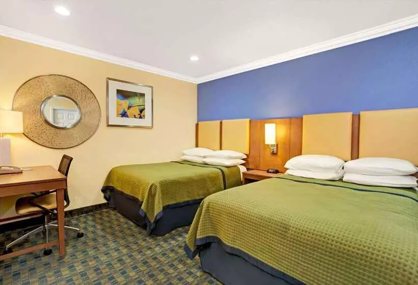 فندق Days Inn By Wyndham San Francisco  Lombard