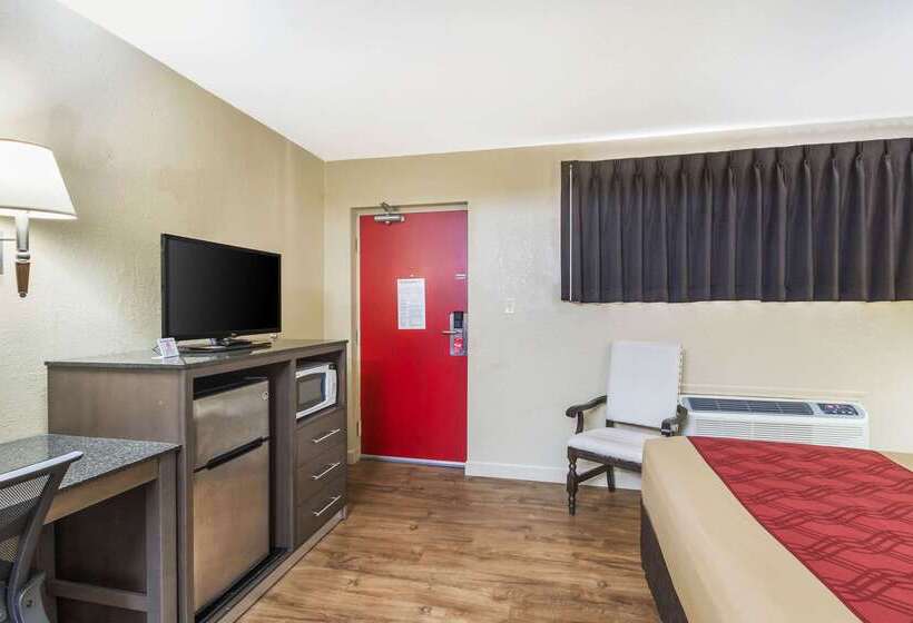 Szálloda Econo Lodge Inn & Suites I 35 At Shawnee Mission