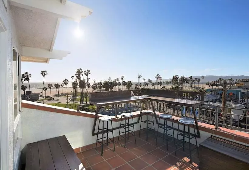 Отель Erwin Venice Beach