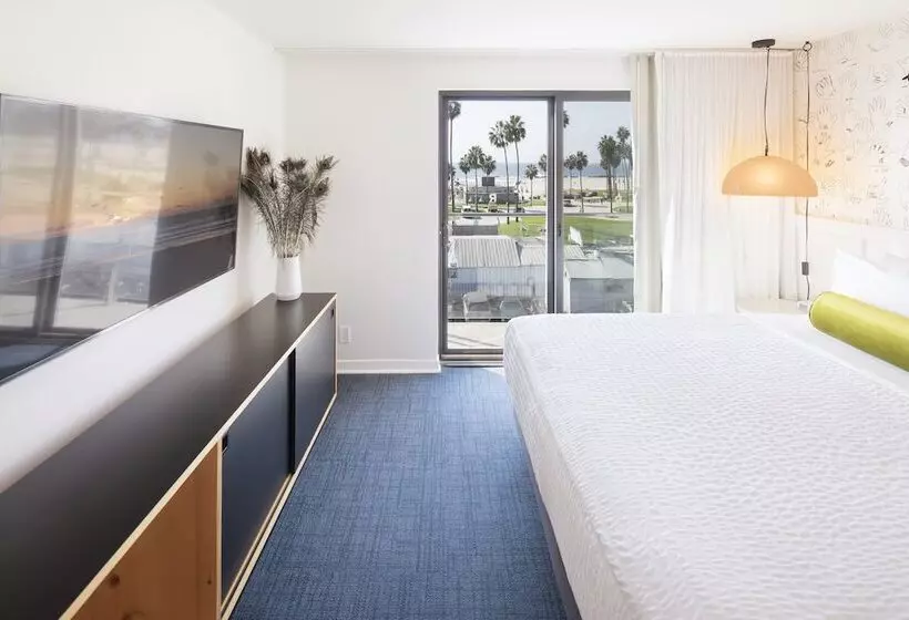Отель Erwin Venice Beach