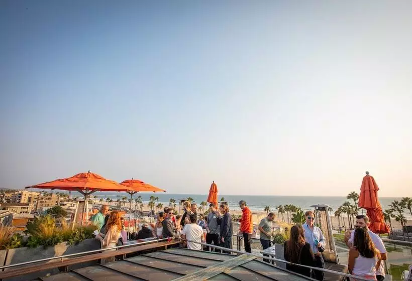 Отель Erwin Venice Beach