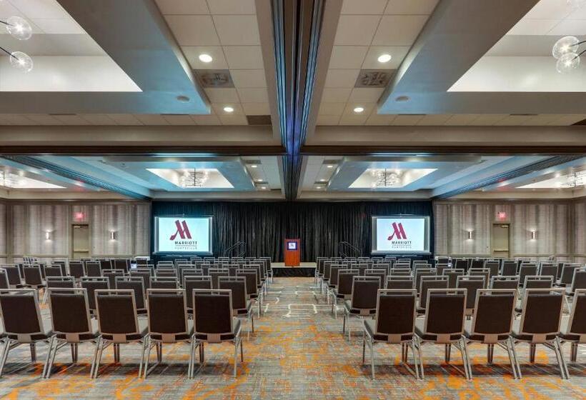 فندق Huntsville Marriott At The Space & Rocket Center