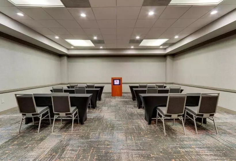 Hotelli Huntsville Marriott At The Space & Rocket Center