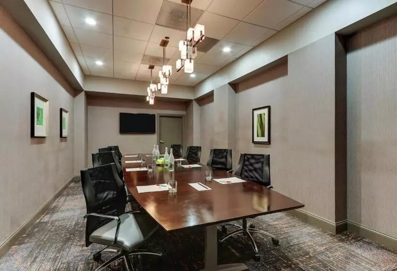 Hotelli Huntsville Marriott At The Space & Rocket Center