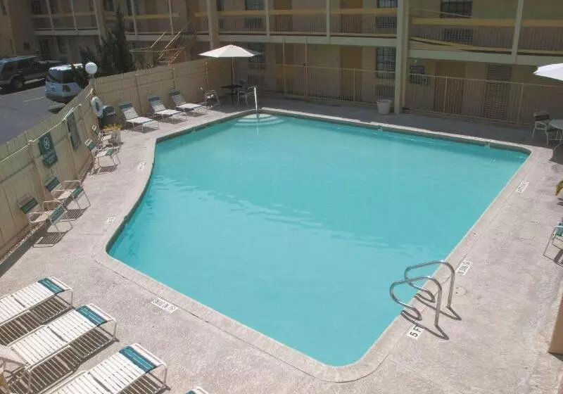 酒店 Baymont By Wyndham Austin University Area