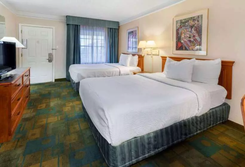 Motel 6 Phoenix, Az   Midtown