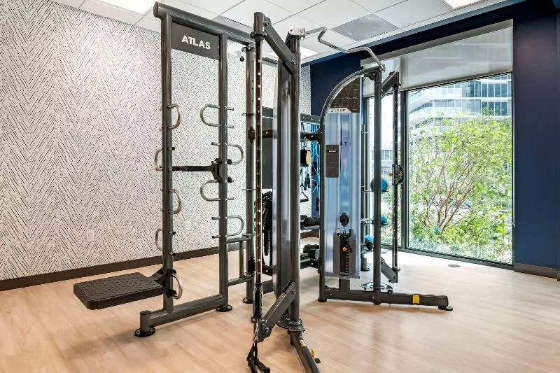 Отель Lafayette Motor Lodge