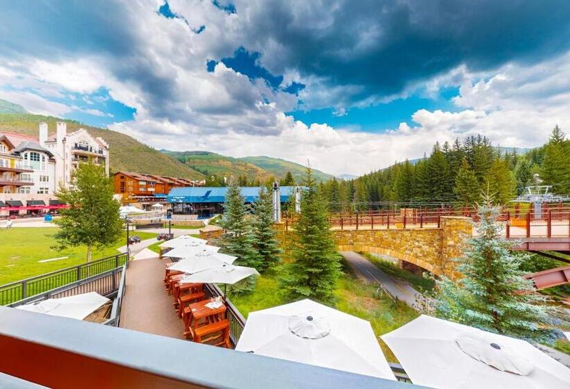 هتل Lion Square Lodge