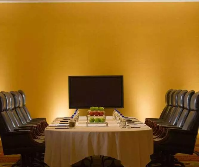 酒店 Long Island Marriott