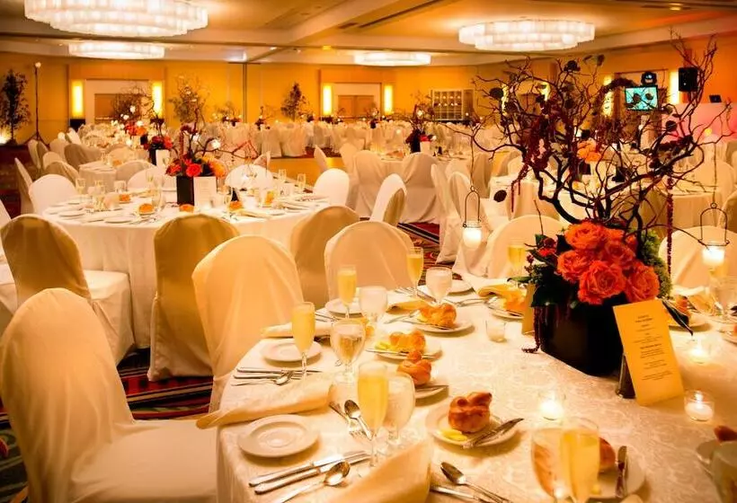 酒店 Long Island Marriott