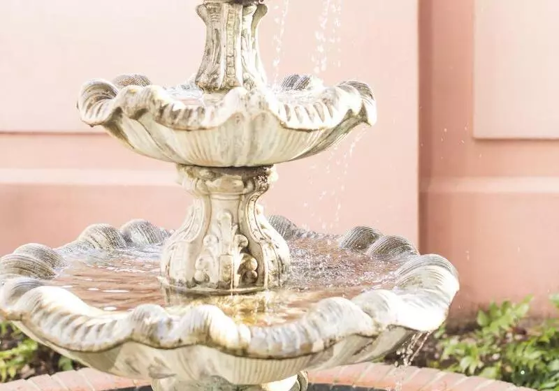 ホテル Meeting Street Inn