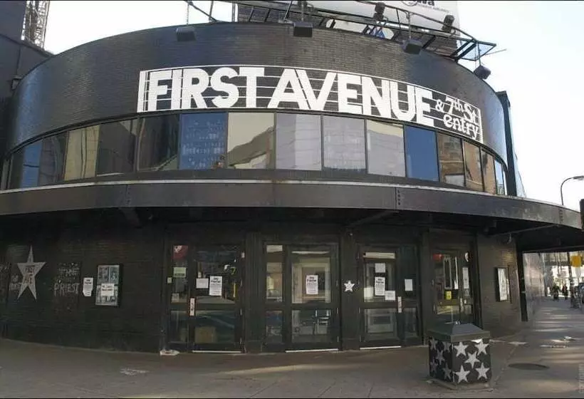 בית מלון כפרי Minneapolis Marriott City Center