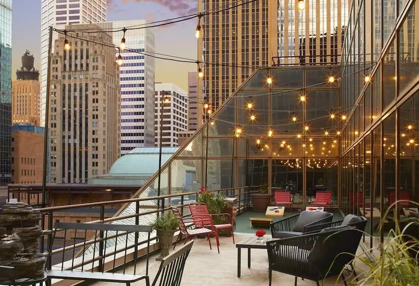 בית מלון כפרי Minneapolis Marriott City Center