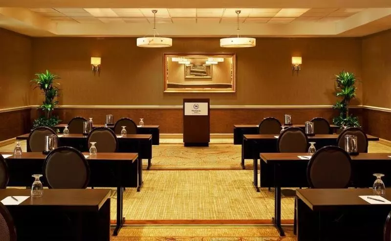 فندق Sheraton Suites Old Town Alexandria