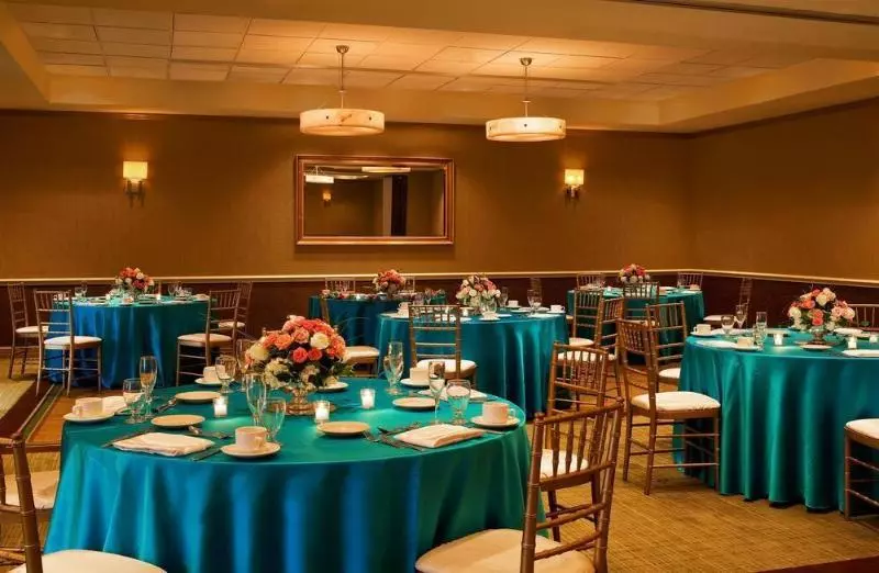 فندق Sheraton Suites Old Town Alexandria