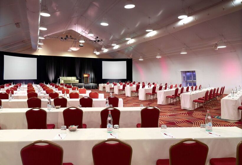 בית מלון כפרי Sonesta Nashville Airport