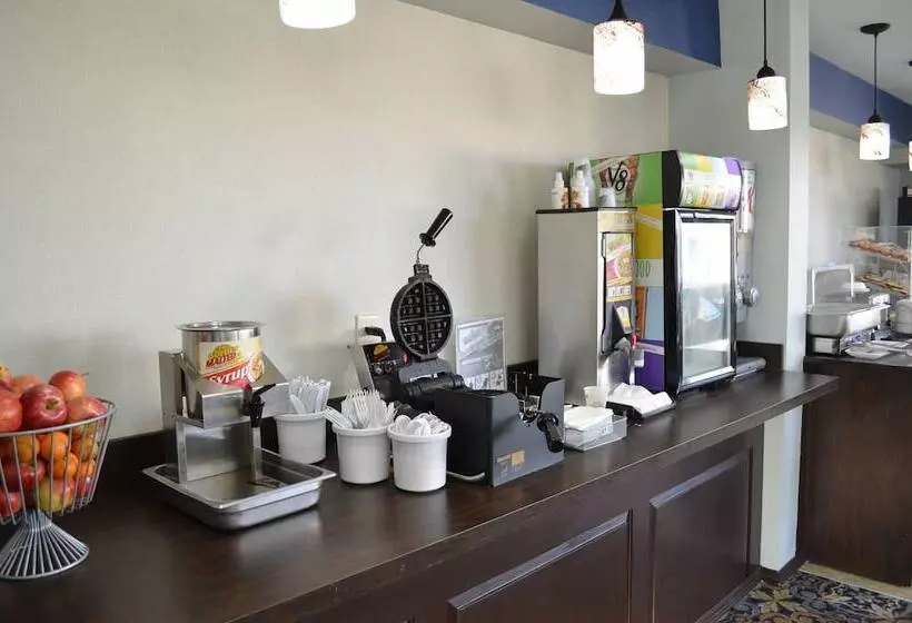 Superb Hamburg Motel