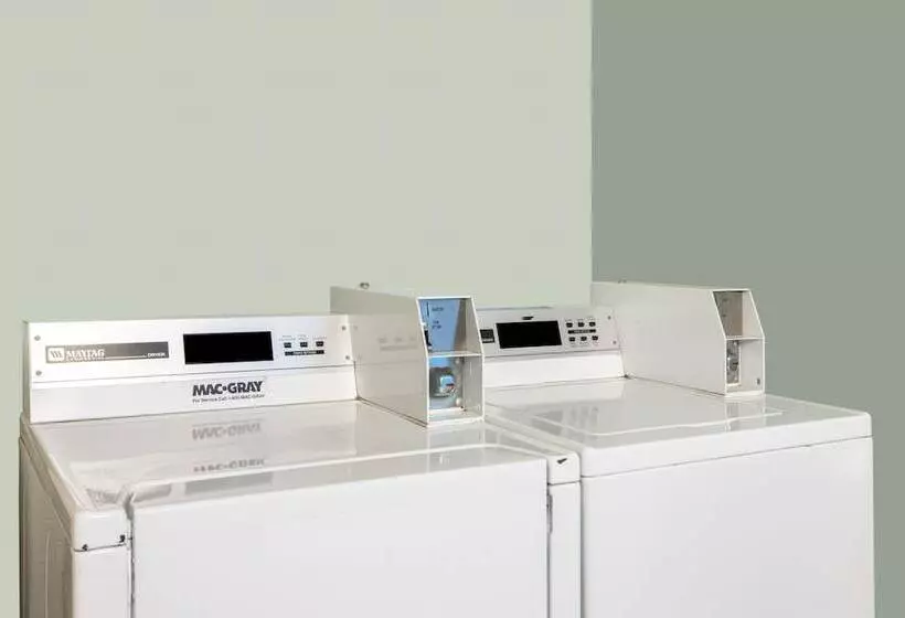 Superb Hamburg Motel