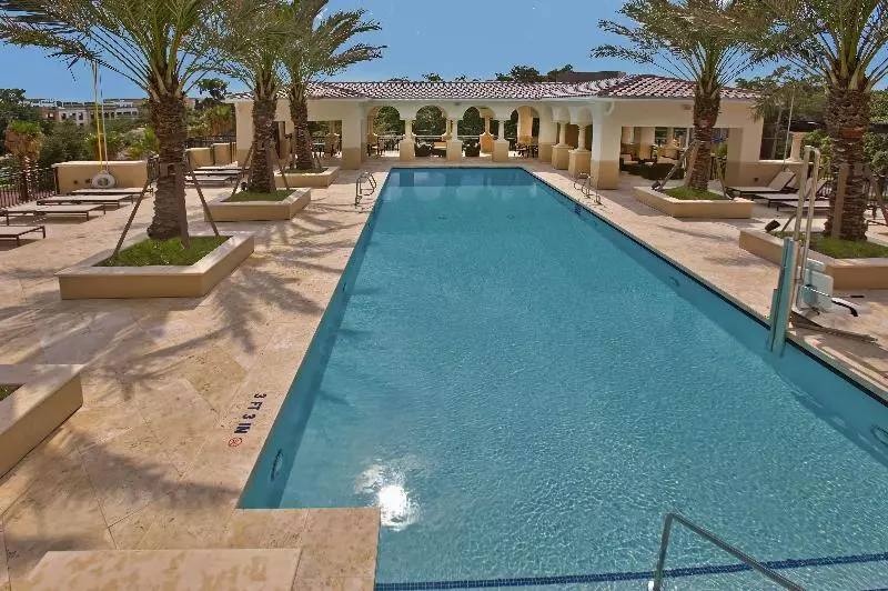 هتل The Alfond Inn