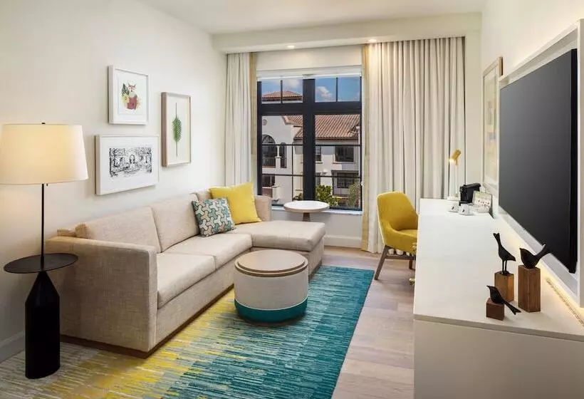 هتل The Alfond Inn