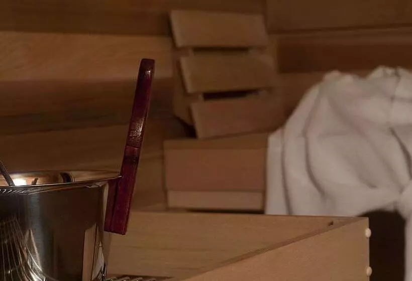 Otel The Mountain Top Inn & Resort