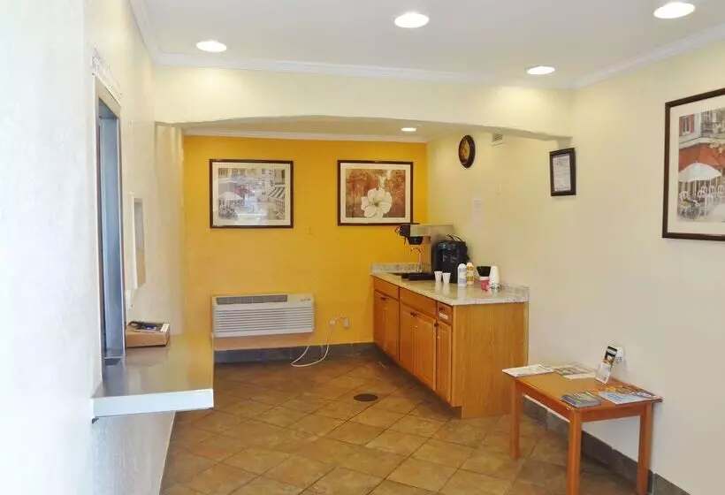 فندق على الطريق Americas Best Value Inn Goldsboro