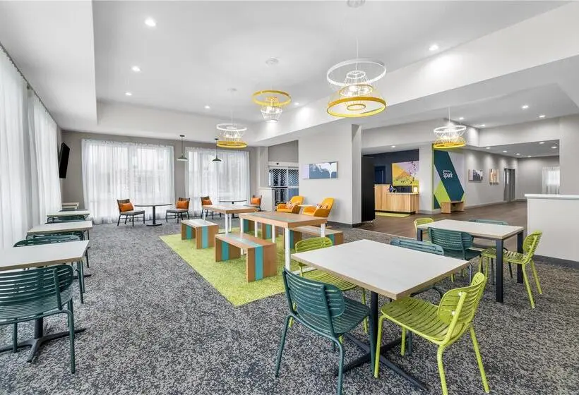 Superb Hamburg Motel