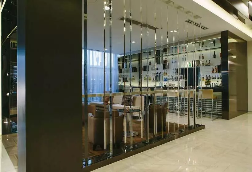 Ac Hotel Kansas City Plaza