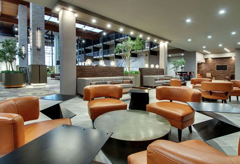 هتل Doubletree By Hilton Mt. Vernon