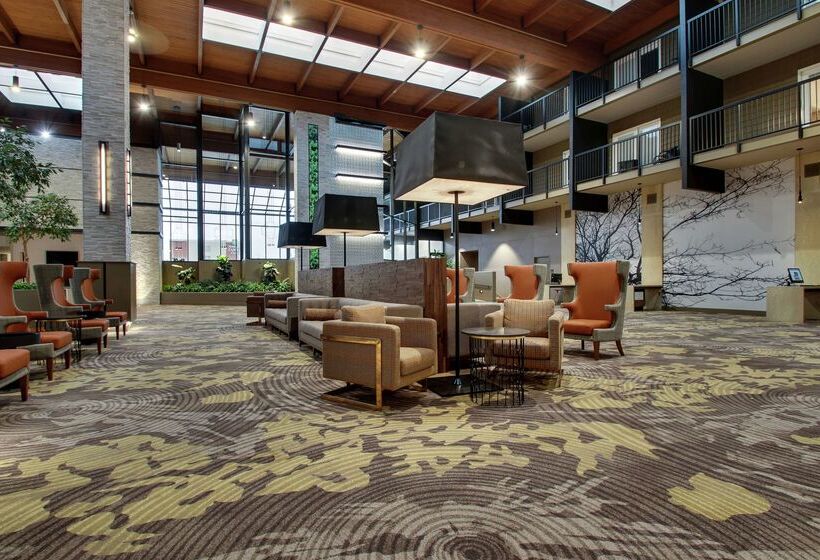 هتل Doubletree By Hilton Mt. Vernon