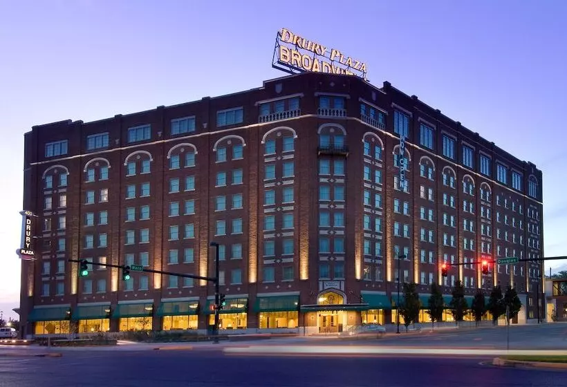 Drury Plaza Hotel Broadview Wichita