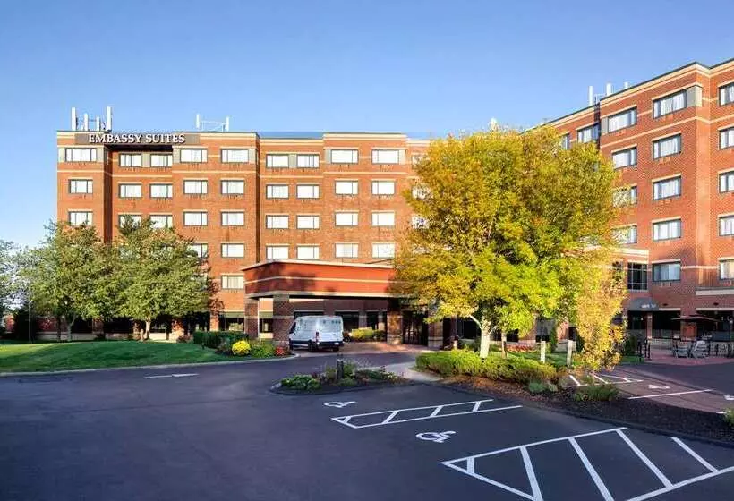 בית מלון כפרי Embassy Suites By Hilton Portland Maine