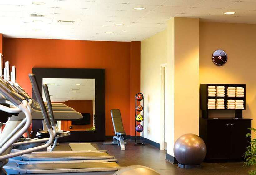 فندق Embassy Suites By Hilton Portland Maine