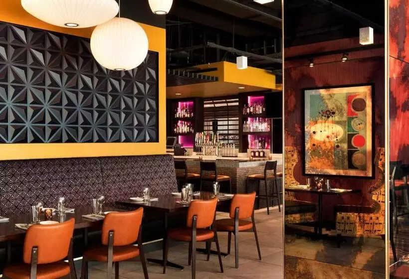 Отель Intercontinental St. Paul Riverfront, An Ihg