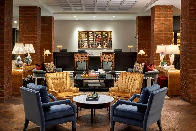 ホテル Omni Charlottesville