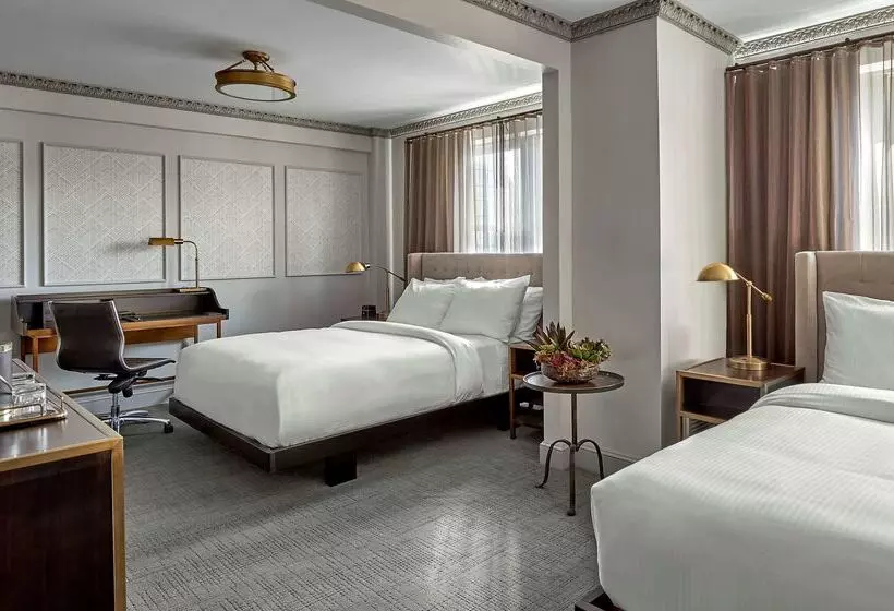 فندق Phillips Kansas City Curio Collection By Hilton