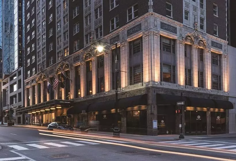فندق Phillips Kansas City Curio Collection By Hilton