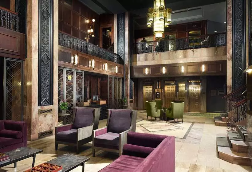 فندق Phillips Kansas City Curio Collection By Hilton