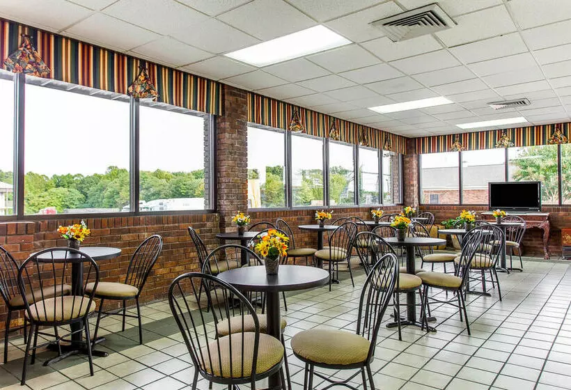 فندق Econo Lodge Kernersville, NC