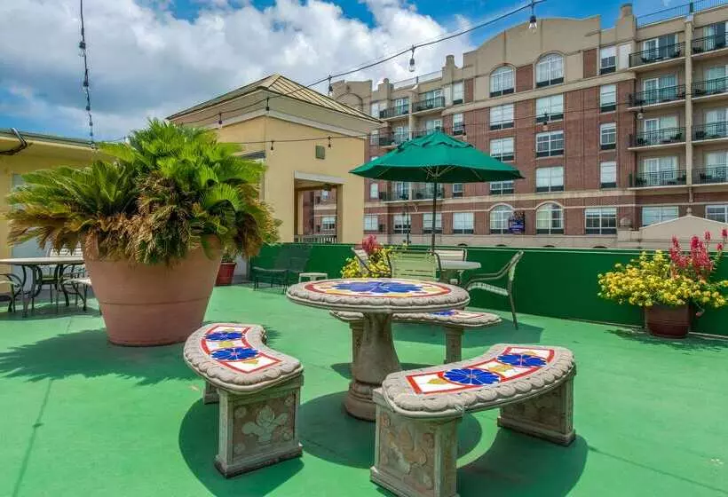 호텔 Quality Inn Savannah Historic District